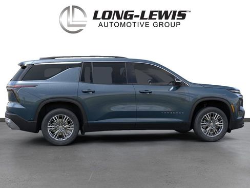 New 2026 Chevrolet Traverse LT w/ Driver Confidence Package FWD image 5