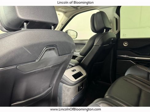 Certified 2025 Lincoln Navigator L Reserve AWD/4WD image 56