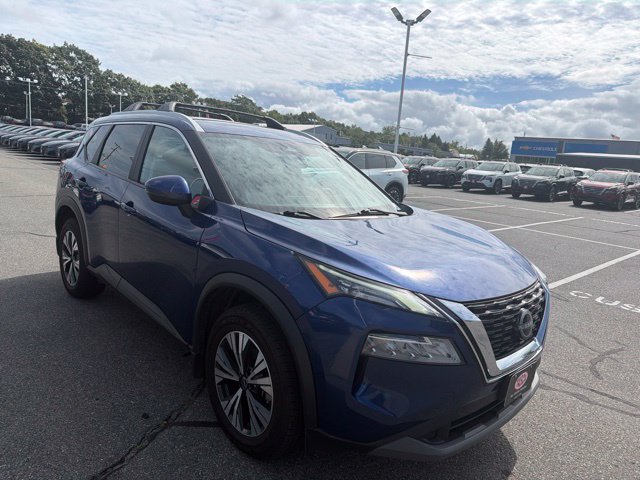 Used 2023 Nissan Rogue SV w/ SV Premium Package AWD/4WD image 3