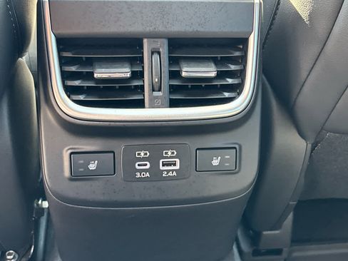 Used 2023 Subaru Outback Limited XT image 17