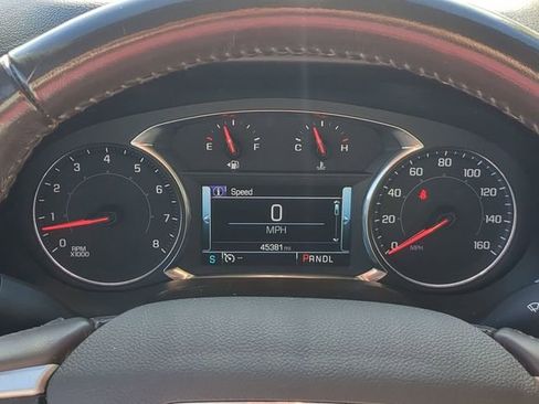 Used 2018 GMC Acadia SLT image 23