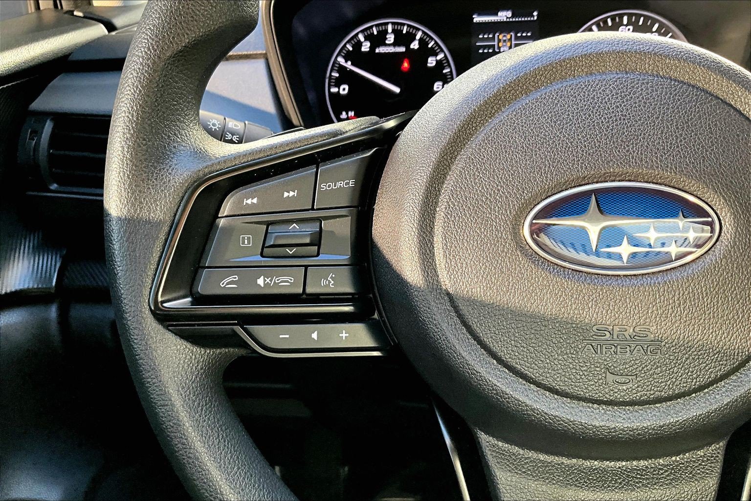 Used 2025 Subaru Crosstrek 2.5i Premium AWD/4WD image 18