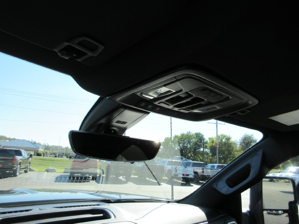 Used 2023 GMC Sierra 2500 AT4 w/ AT4 Premium Plus Package AWD/4WD image 37