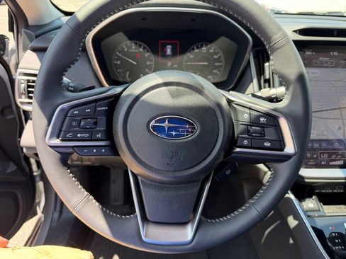 Used 2025 Subaru Outback Touring w/ Popular Package #2 AWD/4WD image 27