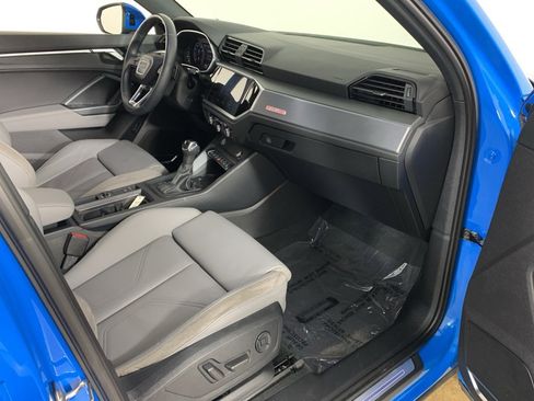 Used 2020 Audi Q3 2.0T Prestige w/ Prestige Package image 19
