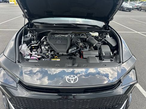 New 2026 Toyota Crown Platinum AWD/4WD image 10