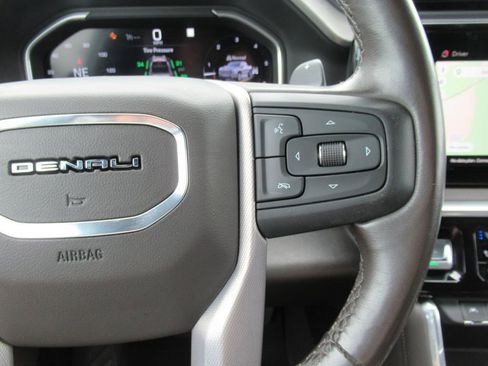 Used 2022 GMC Sierra 1500 Denali AWD/4WD image 25