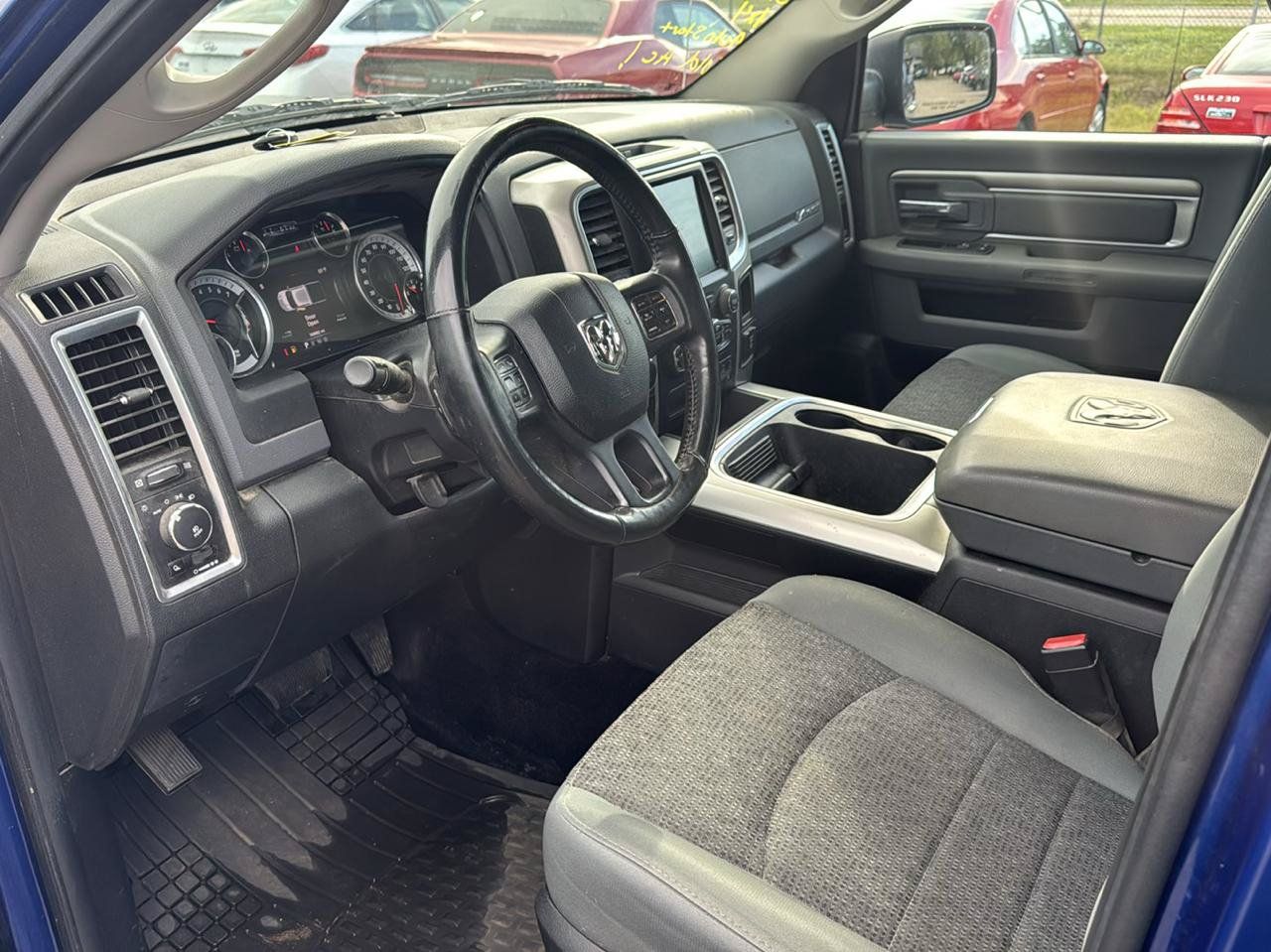 Used 2016 RAM 1500 Big Horn AWD/4WD image 9