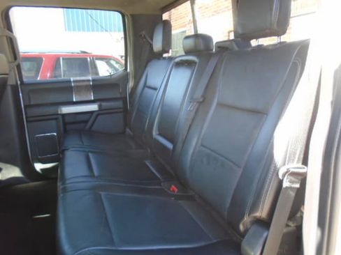 Used 2019 Ford F350 Lariat w/ Lariat Ultimate Package AWD/4WD image 4