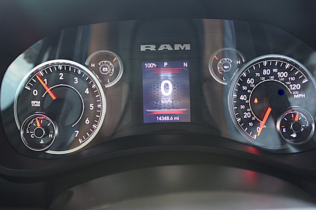 Used 2023 RAM 2500 Tradesman AWD/4WD image 22