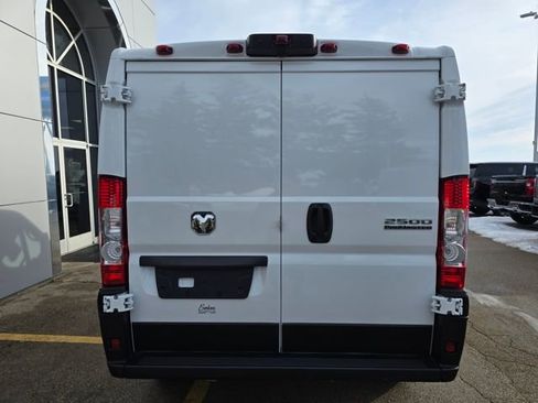 Used 2025 RAM ProMaster 2500 w/ Quick Order Package 22G SLT image 5