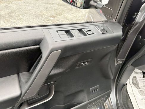 Used 2014 Nissan Titan SL w/ SL Moonroof Package image 17