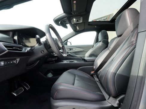 Used 2024 Acura ZDX A-Spec image 29