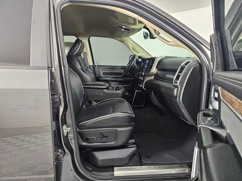 Used 2020 RAM 2500 Laramie image 38