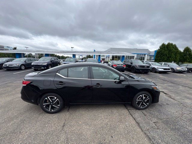 Used 2024 Nissan Sentra SV FWD image 7