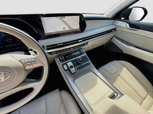 Used 2025 Hyundai Palisade Calligraphy FWD image 30