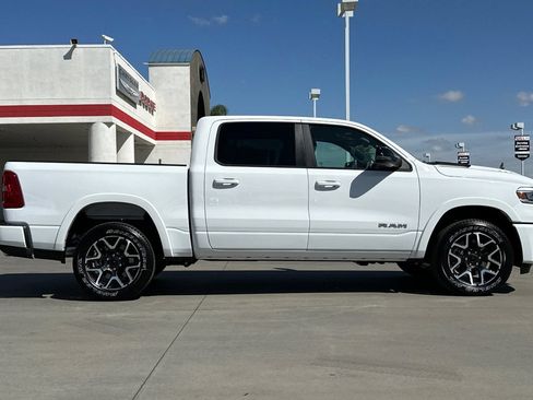 New 2026 RAM 1500 Laramie AWD/4WD image 9