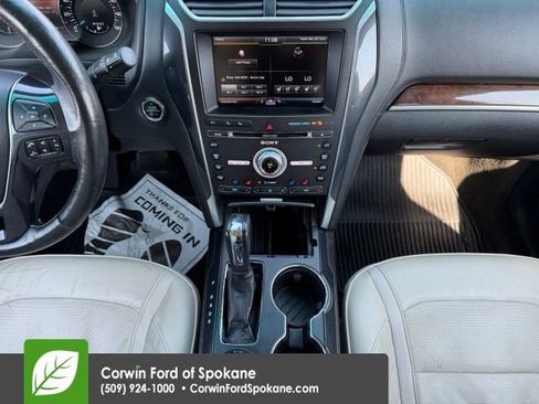 Used 2016 Ford Explorer Platinum AWD/4WD image 28