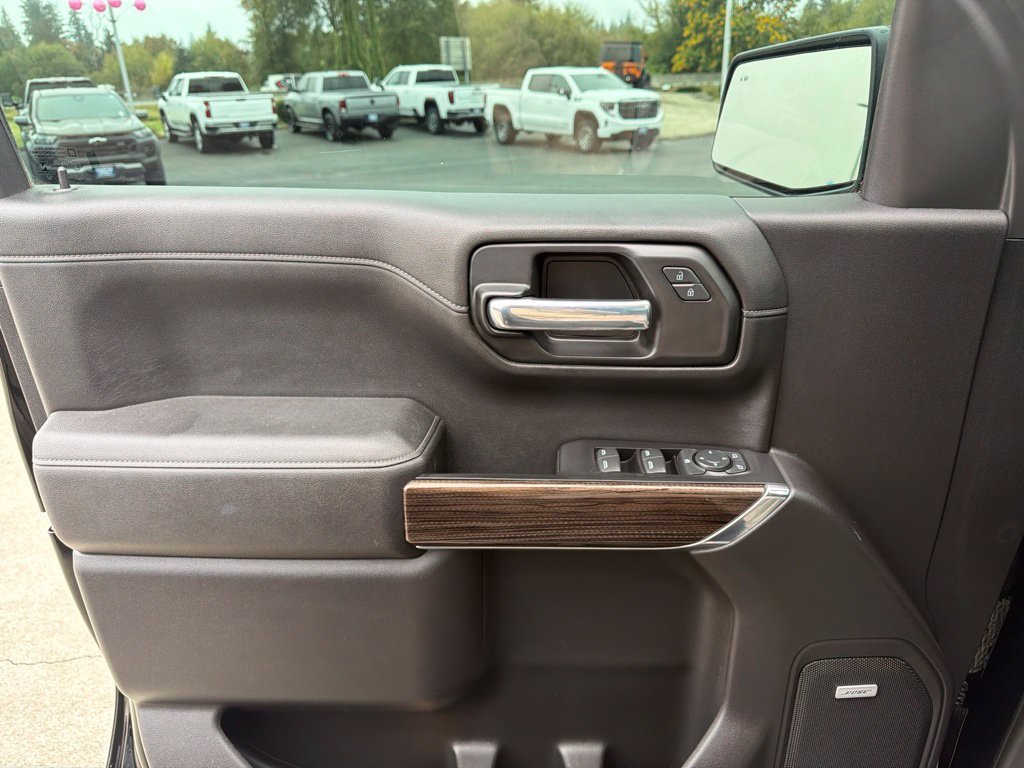 Used 2021 Chevrolet Silverado 1500 LT Trail Boss w/ LT Trail Boss Premium Package AWD/4WD image 19