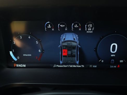 New 2025 Ford F150 Lariat w/ Equipment Group 502A High image 4