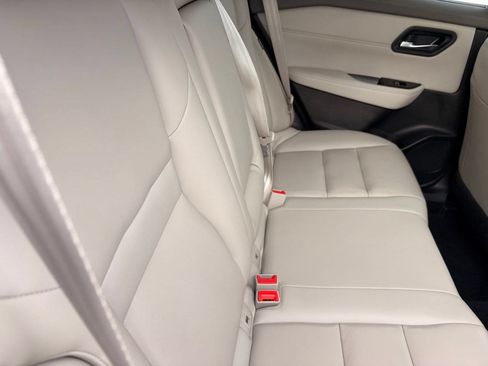 Certified 2023 Nissan Rogue SL w/ SL Premium Package FWD image 14
