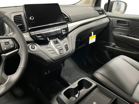 New 2026 Honda Odyssey EX-L image 17