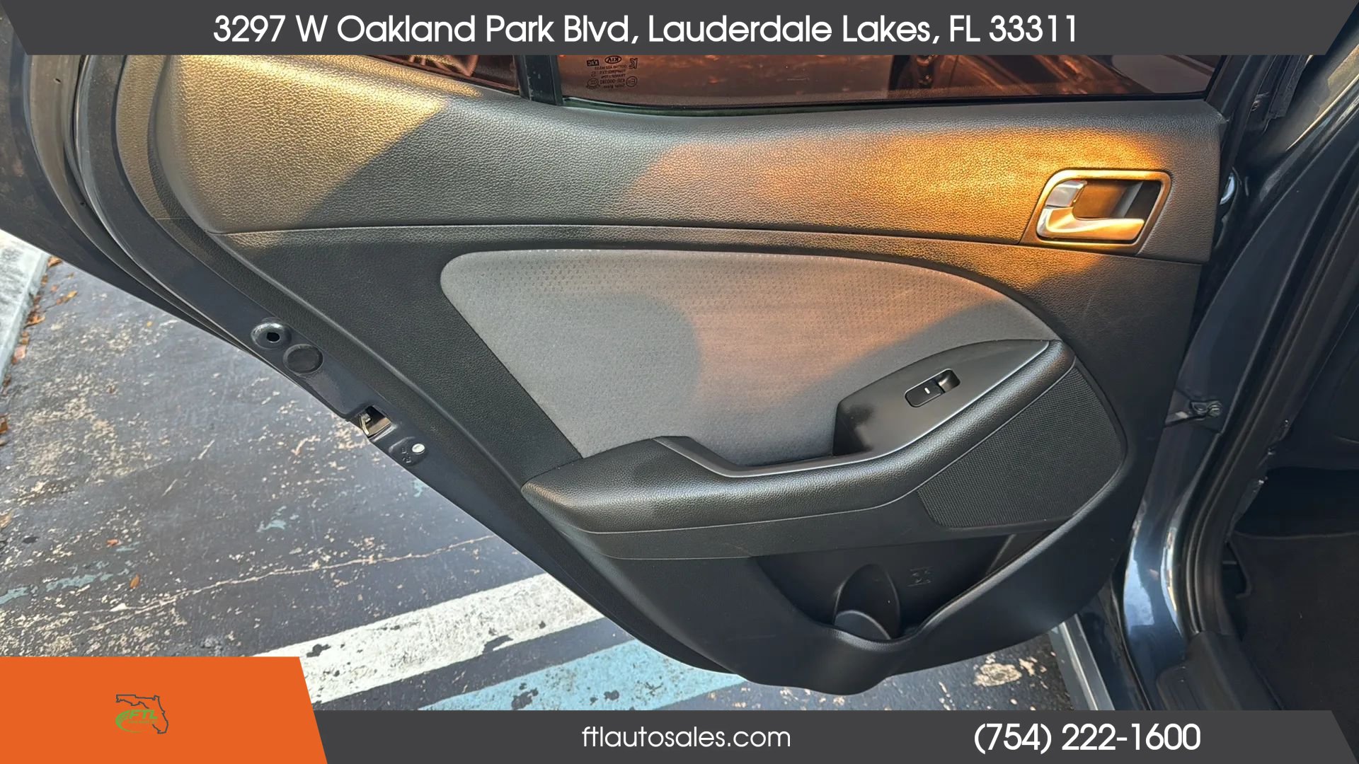 Used 2015 Kia Optima LX FWD image 24