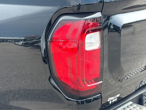 New 2026 GMC Canyon AT4 image 20