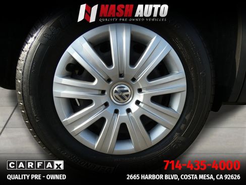Used 2017 Volkswagen Tiguan S FWD image 14