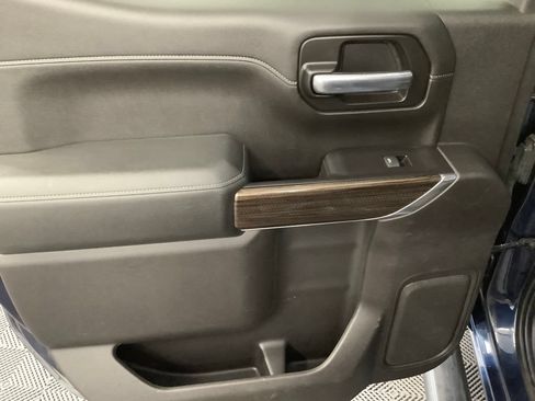 Used 2020 Chevrolet Silverado 1500 RST AWD/4WD image 5