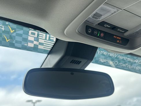 Used 2023 GMC Terrain SLE w/ Driver Convenience Package FWD image 29