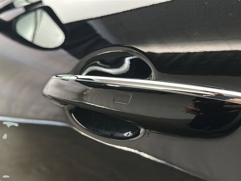 Certified 2024 Genesis GV80 2.5T AWD/4WD image 10