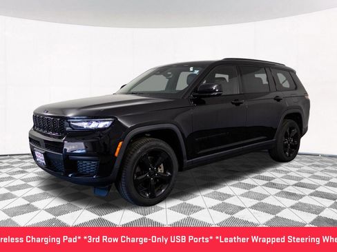 Used 2021 Jeep Grand Cherokee L Altitude image 11