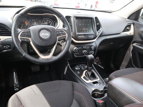 Used 2016 Jeep Cherokee 75th Anniversary AWD/4WD image 17
