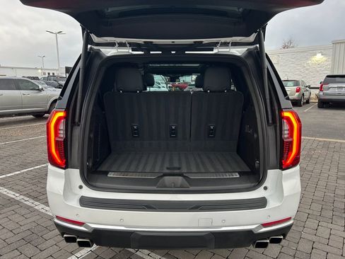 Certified 2025 GMC Yukon Denali w/ Sun & Power Step Package image 42