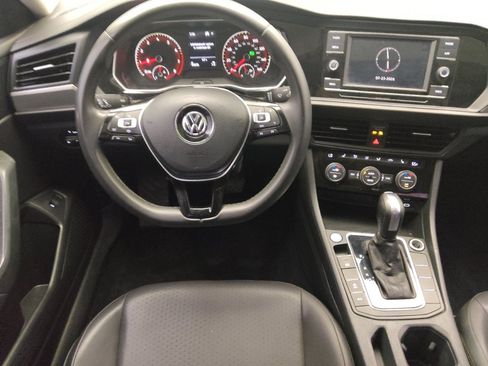 Used 2020 Volkswagen Jetta SE FWD image 22