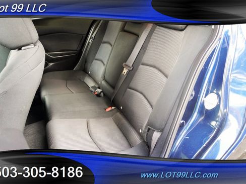 Used 2016 MAZDA MAZDA3 i Touring image 14