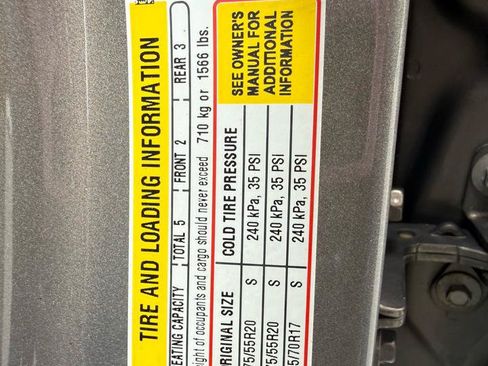 Used 2017 GMC Sierra 1500 SLT RWD image 46