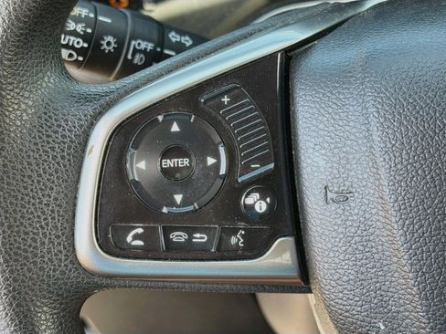 Used 2017 Honda CR-V EX image 16