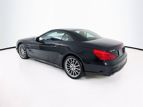 Used 2020 Mercedes-Benz SL 550 image 6