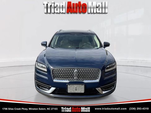Used 2019 Lincoln Nautilus Reserve image 2