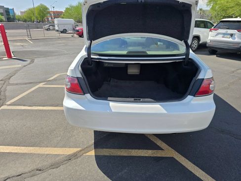 Used 2003 Lexus ES 330 FWD image 9