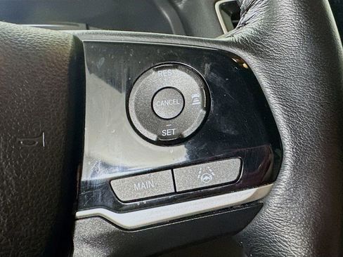 Used 2021 Honda Pilot Touring image 25