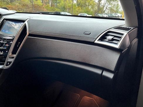 Used 2015 Cadillac SRX Luxury w/ Driver Awareness Package image 11