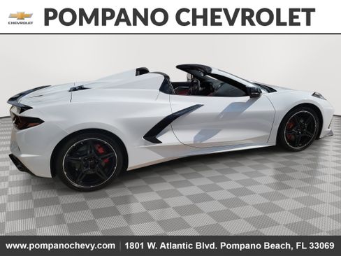 Used 2025 Chevrolet Corvette Stingray Preferred Conv w/ Battery Protection Package image 2