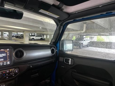 Used 2023 Jeep Wrangler Unlimited w/ Cold Weather Group AWD/4WD image 19