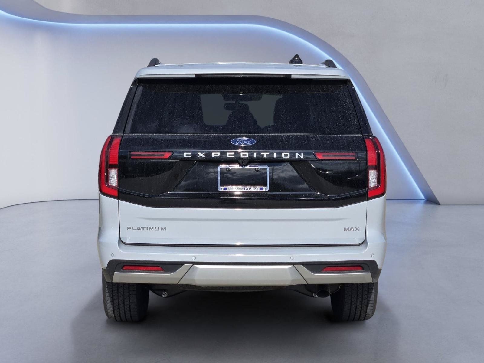 Used 2026 Ford Expedition Max Platinum AWD/4WD image 7