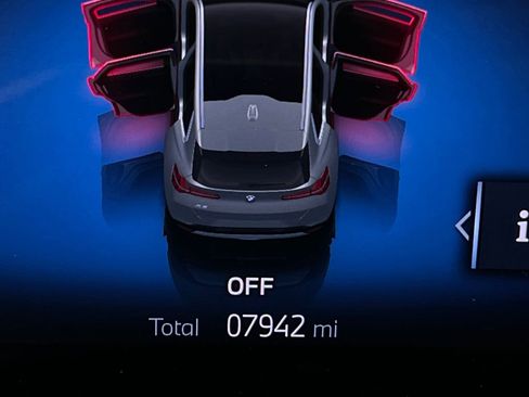 Certified 2025 BMW X3 xDrive30i w/ Premium Package image 17