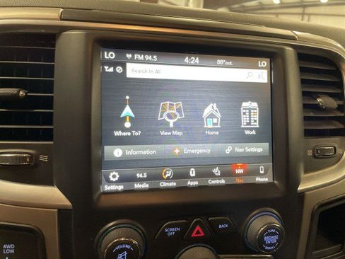 Used 2018 RAM 2500 Big Horn AWD/4WD image 20
