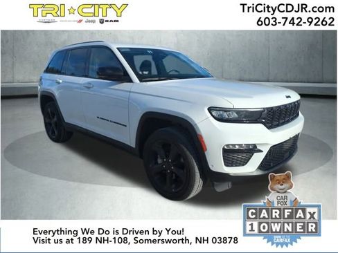 Used 2023 Jeep Grand Cherokee Limited w/ Luxury Tech Group II image 7